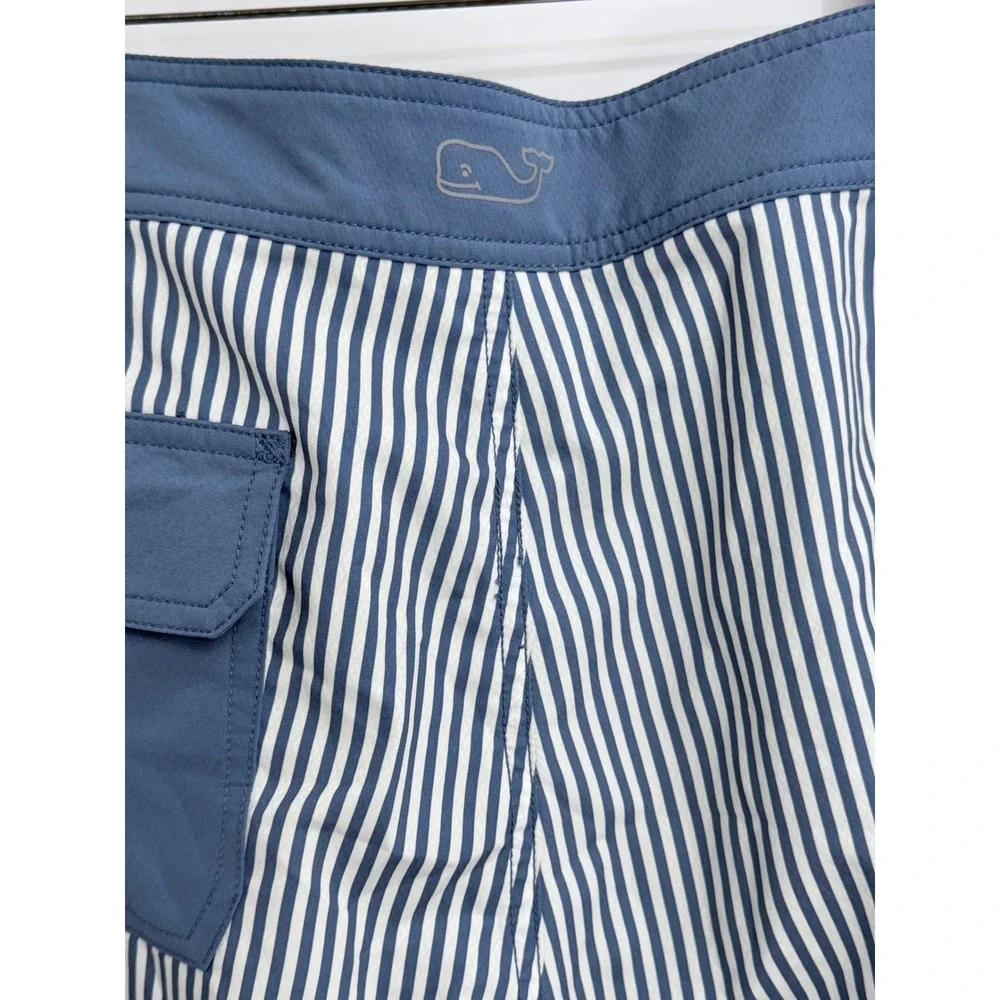 Vineyard Vines Board Shorts Mens 33 Blue Striped Fish‎ Tape Detail Swim Trunks